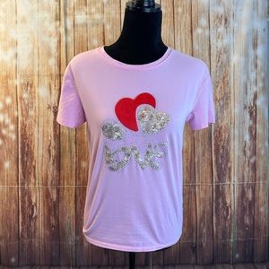 Day G Women’s Pink Round Neck Short Sleeve Pink Heart T-Shirt Size Medium